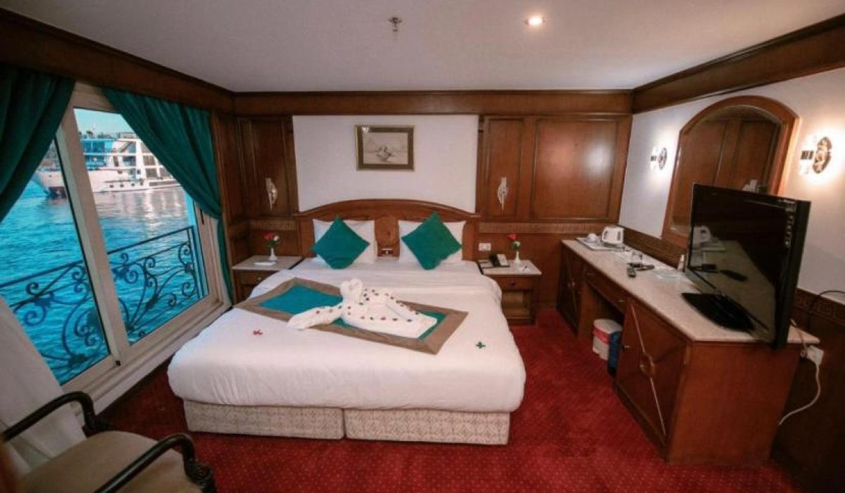 WhatsApp Image 2025-10-23 at 8.34.03 PM (3)