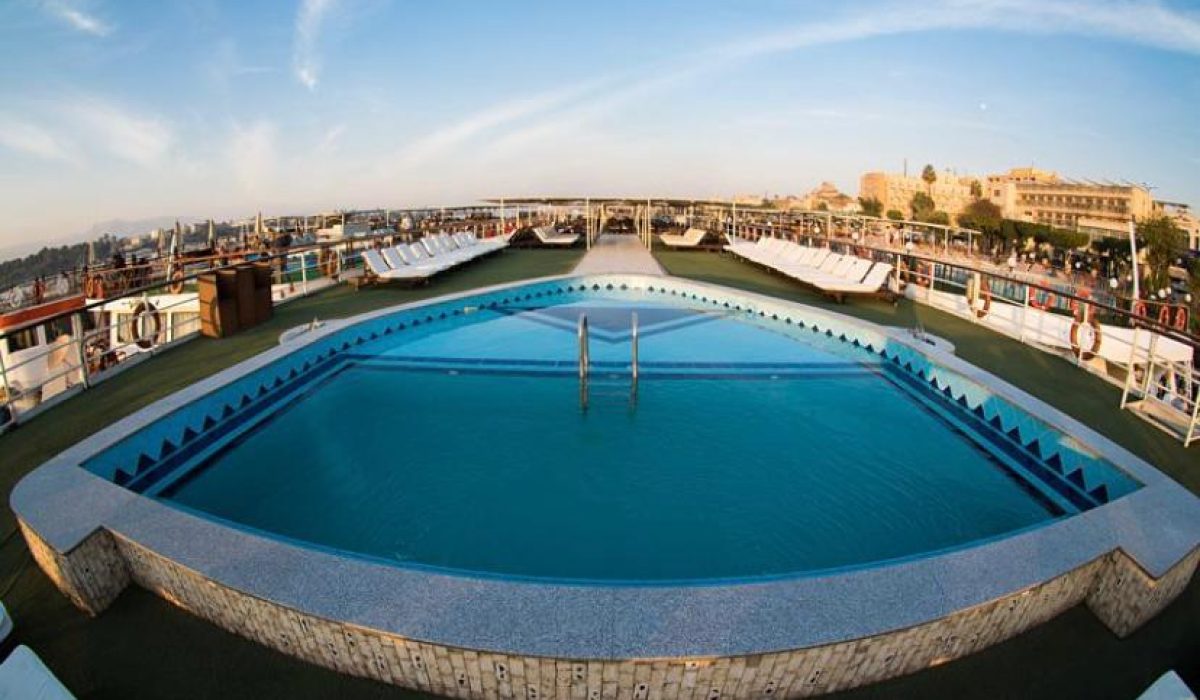 WhatsApp Image 2025-10-23 at 9.00.33 PM