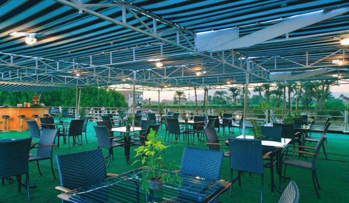 WhatsApp Image 2025-10-23 at 9.07.39 PM (2)