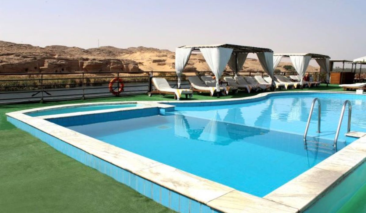 WhatsApp Image 2025-10-23 at 9.39.56 PM (2)