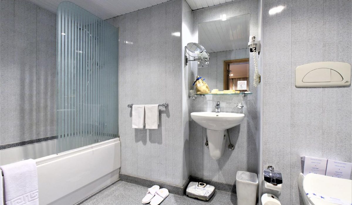 WhatsApp Image 2025-10-24 at 11.42.10 PM (1)