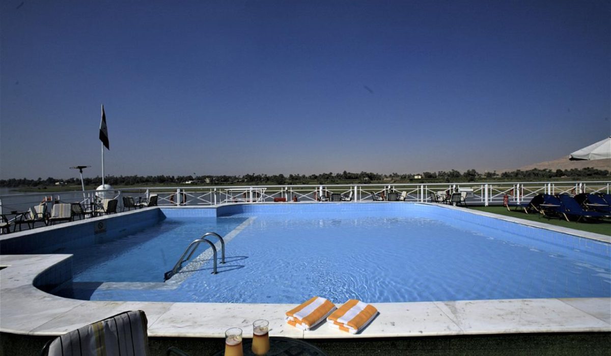 WhatsApp Image 2025-10-24 at 11.42.10 PM (3)