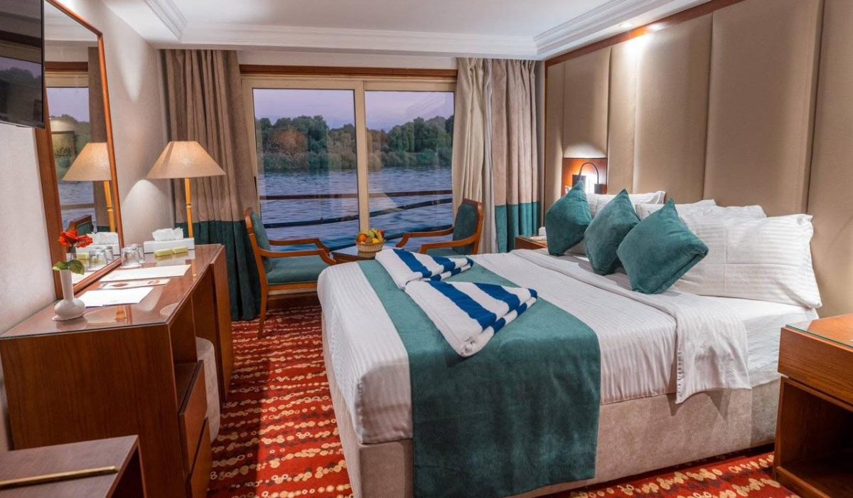 WhatsApp Image 2025-10-24 at 6.03.55 PM