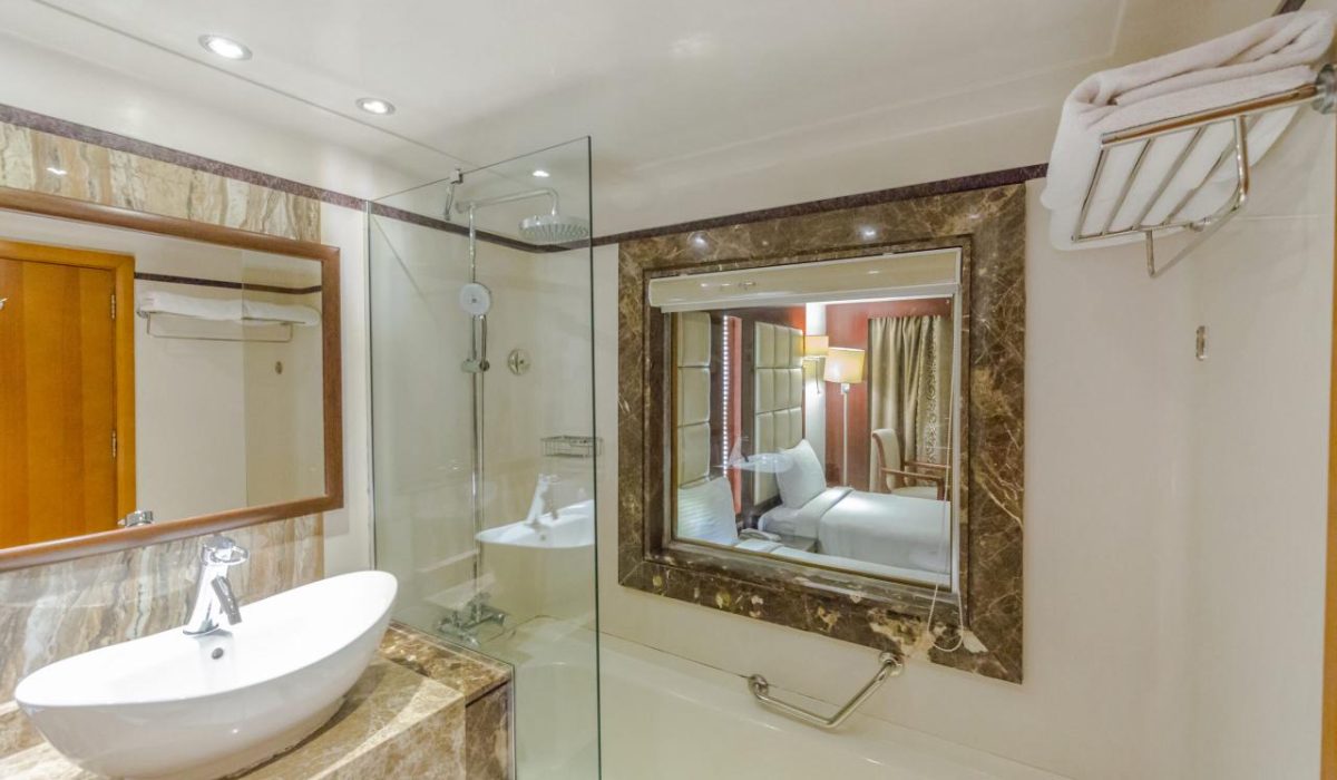 WhatsApp Image 2025-10-24 at 6.25.16 PM