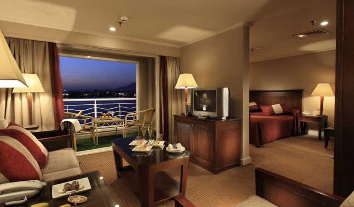 WhatsApp Image 2025-10-25 at 1.59.00 AM (1)