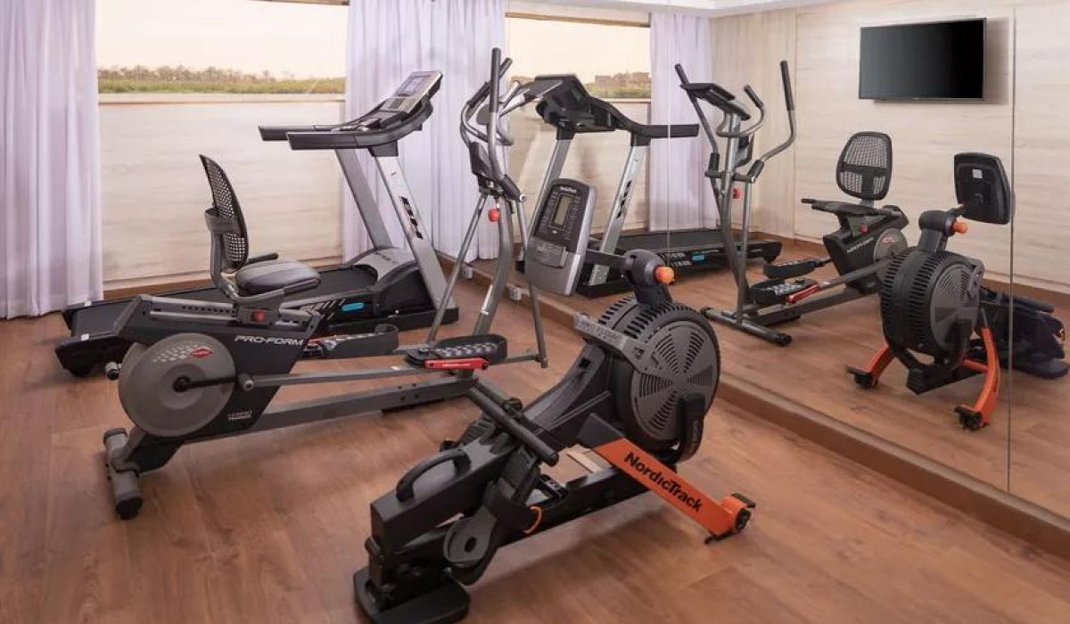 WhatsApp Image 2025-10-25 at 11.07.39 PM (3)