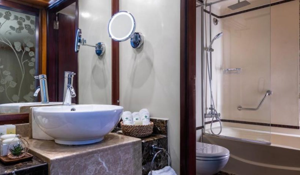 WhatsApp Image 2025-10-25 at 2.55.23 AM (2)