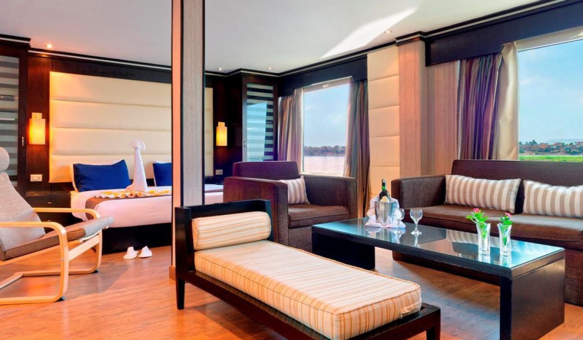 WhatsApp Image 2025-10-25 at 3.20.24 AM (2)