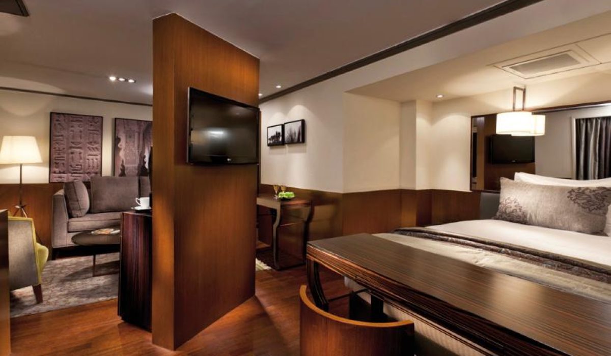 WhatsApp Image 2025-10-25 at 4.01.23 PM (2)