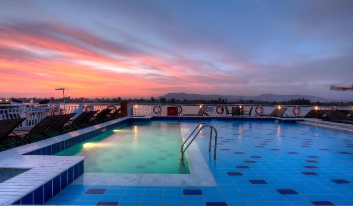 WhatsApp Image 2025-10-25 at 6.52.59 PM (1)