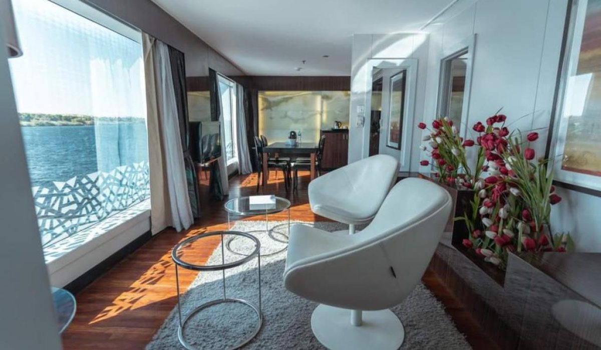 WhatsApp Image 2025-10-25 at 6.58.12 PM