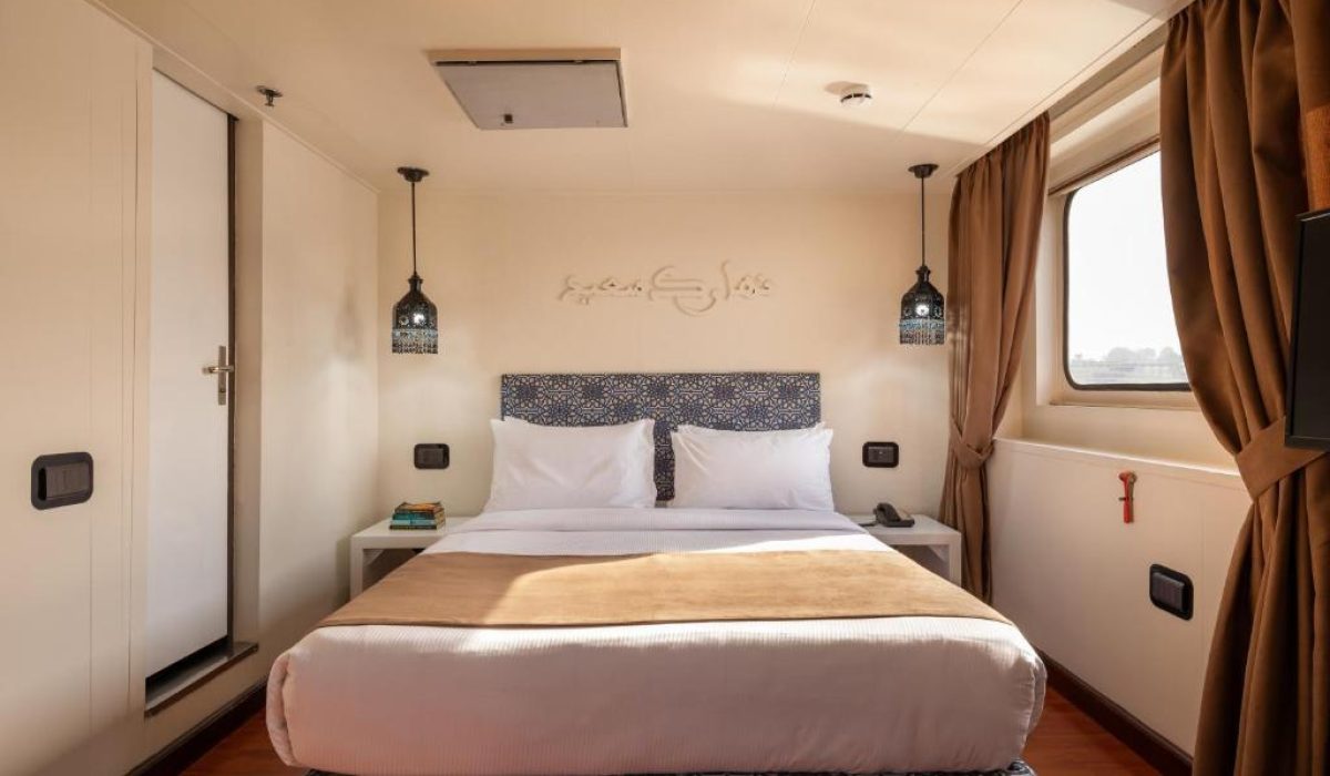 WhatsApp Image 2025-10-25 at 7.15.31 PM (3)