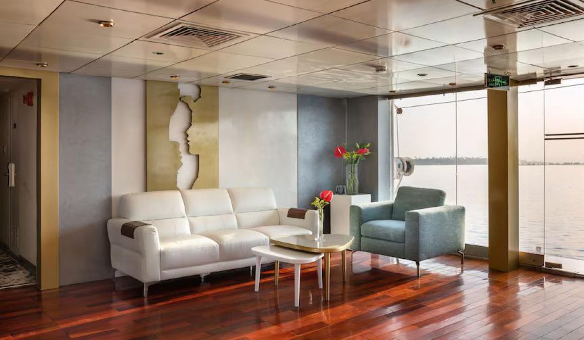 WhatsApp Image 2025-10-25 at 7.15.34 PM (1)