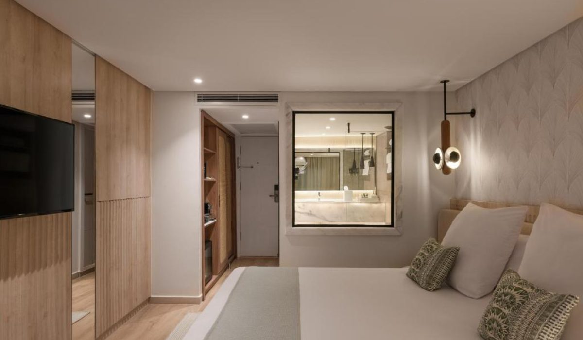 WhatsApp Image 2025-10-25 at 7.29.33 PM (1)