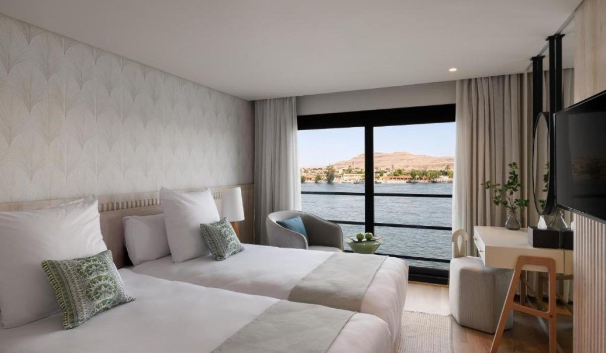 WhatsApp Image 2025-10-25 at 7.29.34 PM