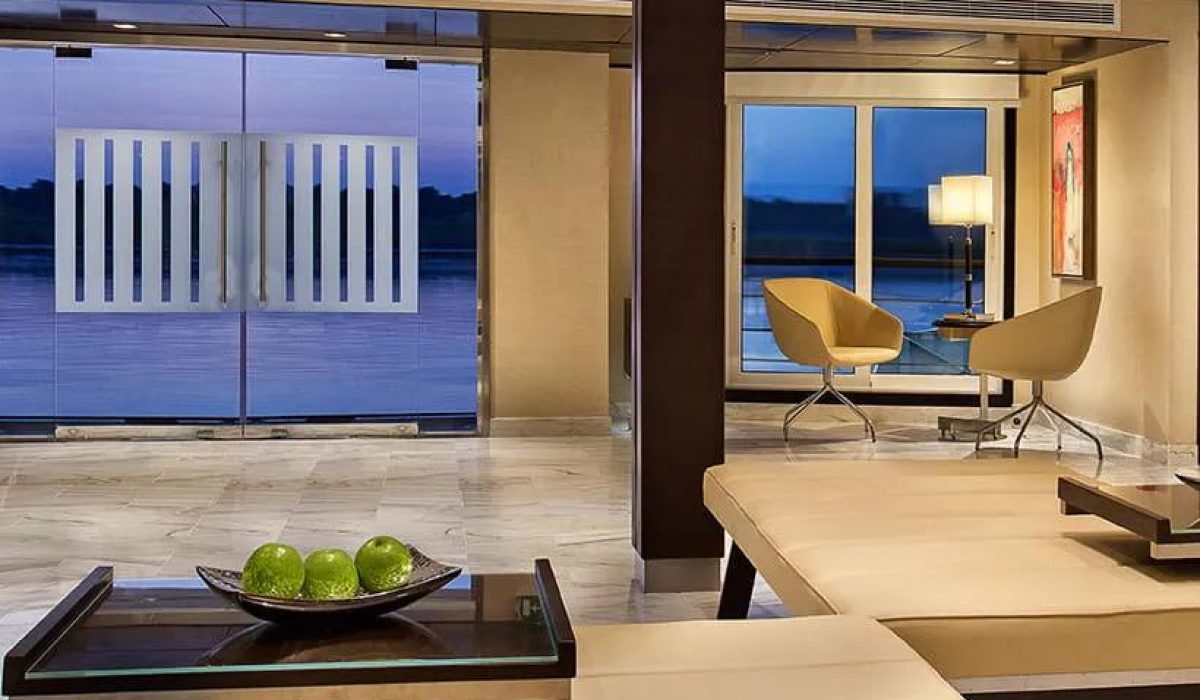 WhatsApp Image 2025-10-25 at 7.40.24 PM (2)