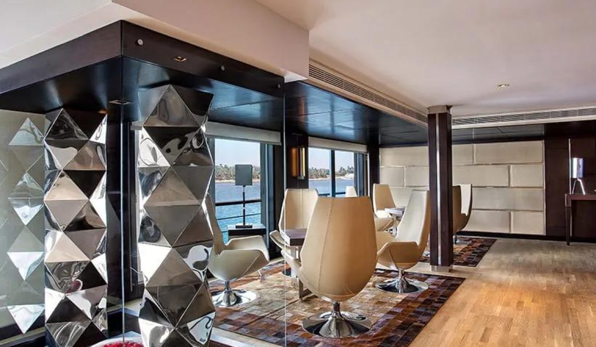 WhatsApp Image 2025-10-25 at 7.40.25 PM (2)