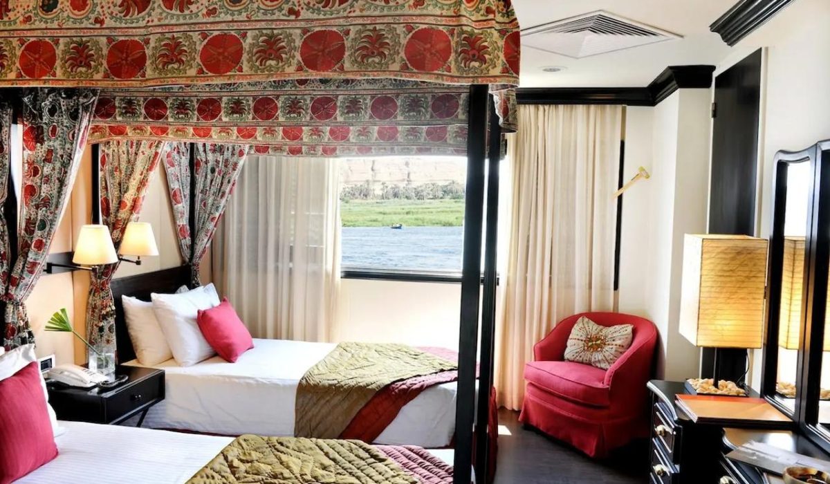 WhatsApp Image 2025-10-25 at 8.23.22 PM (2)