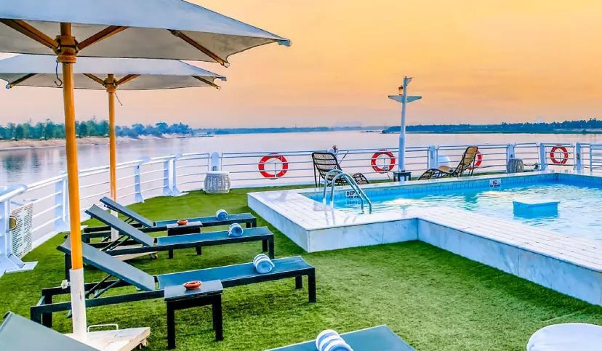 WhatsApp Image 2025-10-26 at 1.53.17 AM