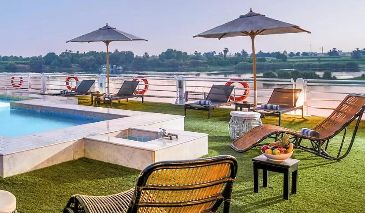 WhatsApp Image 2025-10-26 at 1.53.18 AM