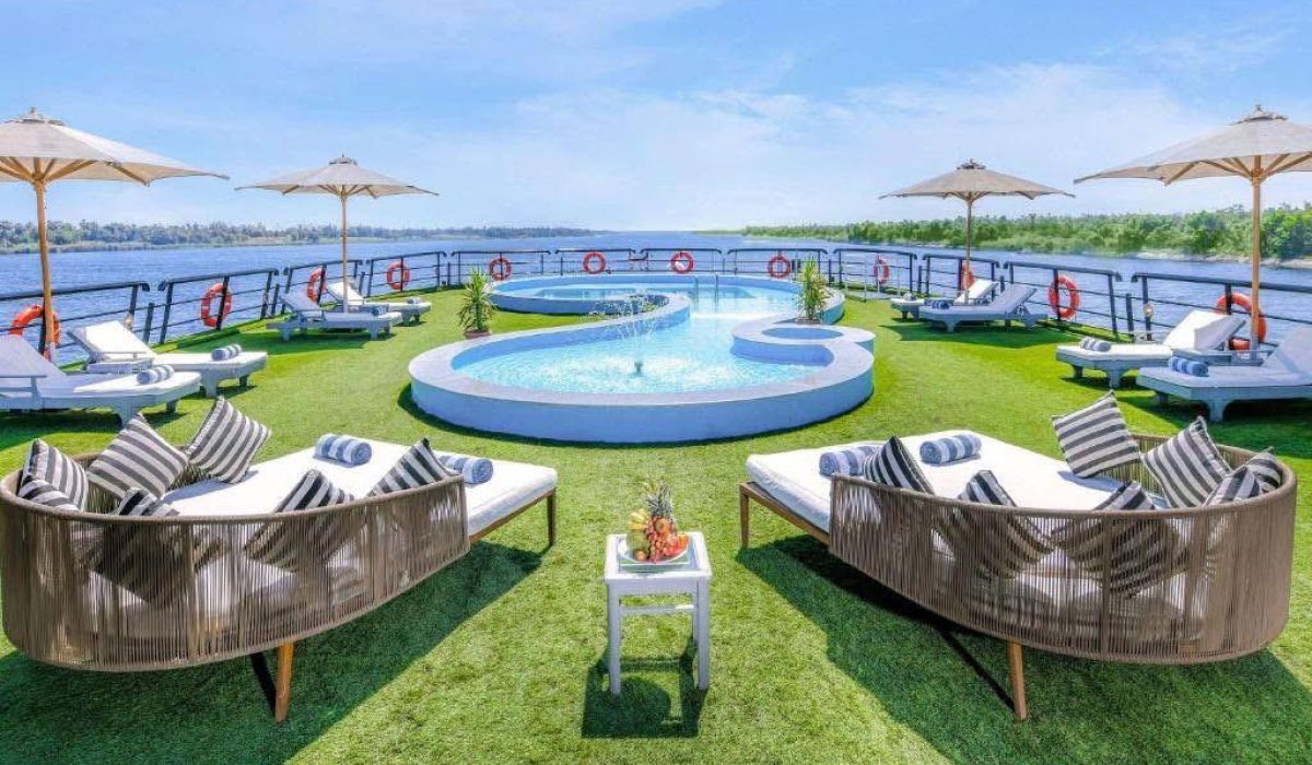 WhatsApp Image 2025-10-26 at 2.38.38 AM (3)