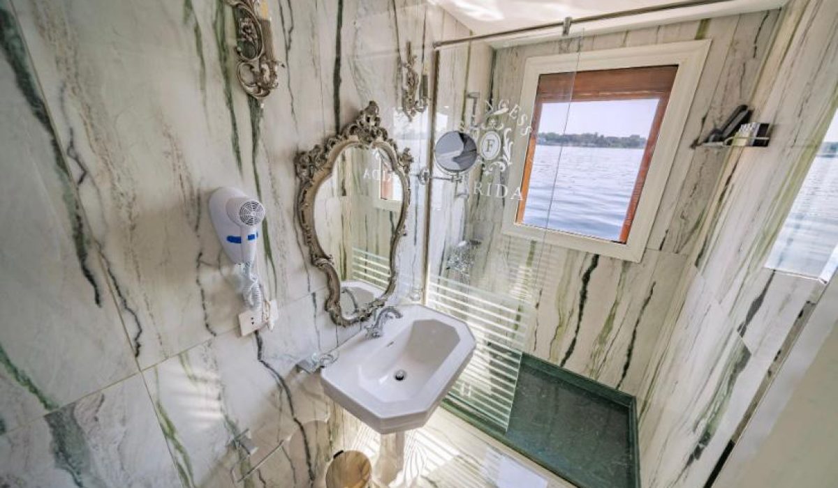 WhatsApp Image 2025-10-29 at 14.01.37_60092f8f